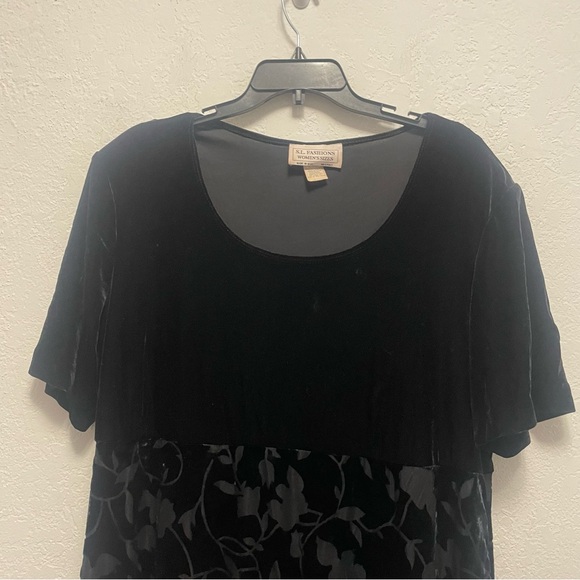 black velvet mini dress 90s y2k vintage gothic whimsigoth short black dress 18 - Picture 2 of 7